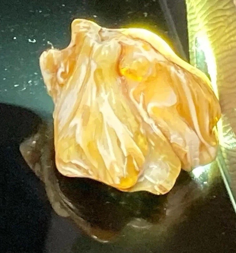 Genuine Royal baltic amber fossil striped rare green amber Stone collectible - Image 4 of 4