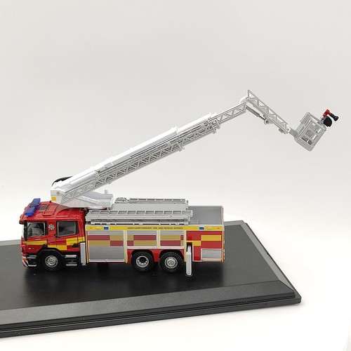 OXFORD 1:76 Scania Ladder Fire Rescue Alloy Car Model 76SAL005 - Picture 13 of 20