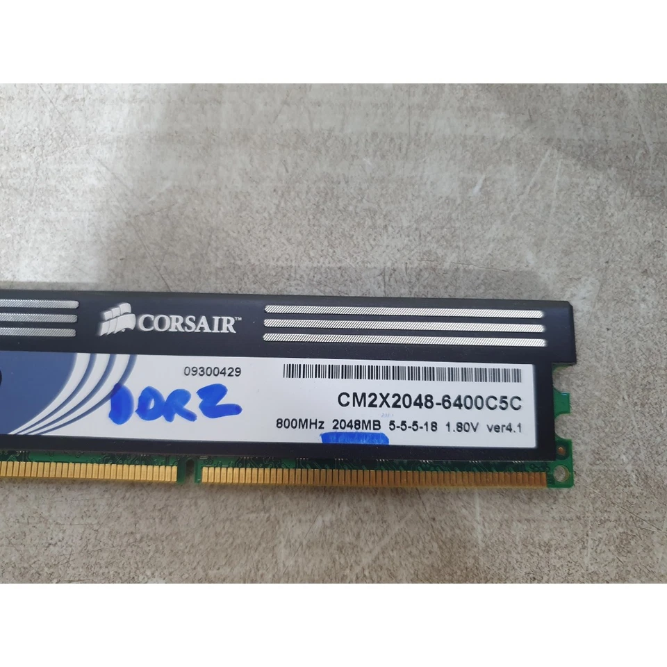 Corsair CM2X2048-6400C5C Desktop Memory Module 2048MB DDR2-RAM 800-MHz PC2-6400 - Image 3 of 4