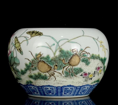 Qianlong signierte alte chinesische Famille Rose Bürste Waschmaschine mit Louts Blume - Bild 2 von 9