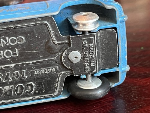 Vintage Corgi Toys No.200M Ford Consul “Mechanical”Blue Variant Die Cast Model - Picture 10 of 10