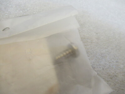 E100 Yamaha Marine 97780-50610 Tapping Screw OEM New Factory Boat Parts