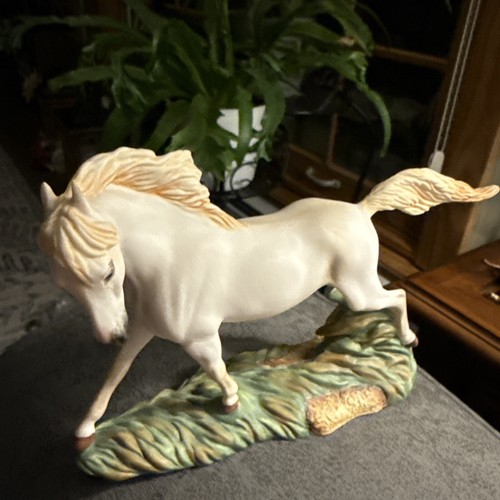 Vintage Franklin Mint Great Horses of the World Porcelain Camargue - Picture 2 of 11