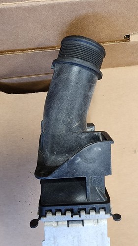 2017- 2024 Audi A4,A5,A6,Q5 engine motor intercooler radiator. OEM. - Picture 5 of 14