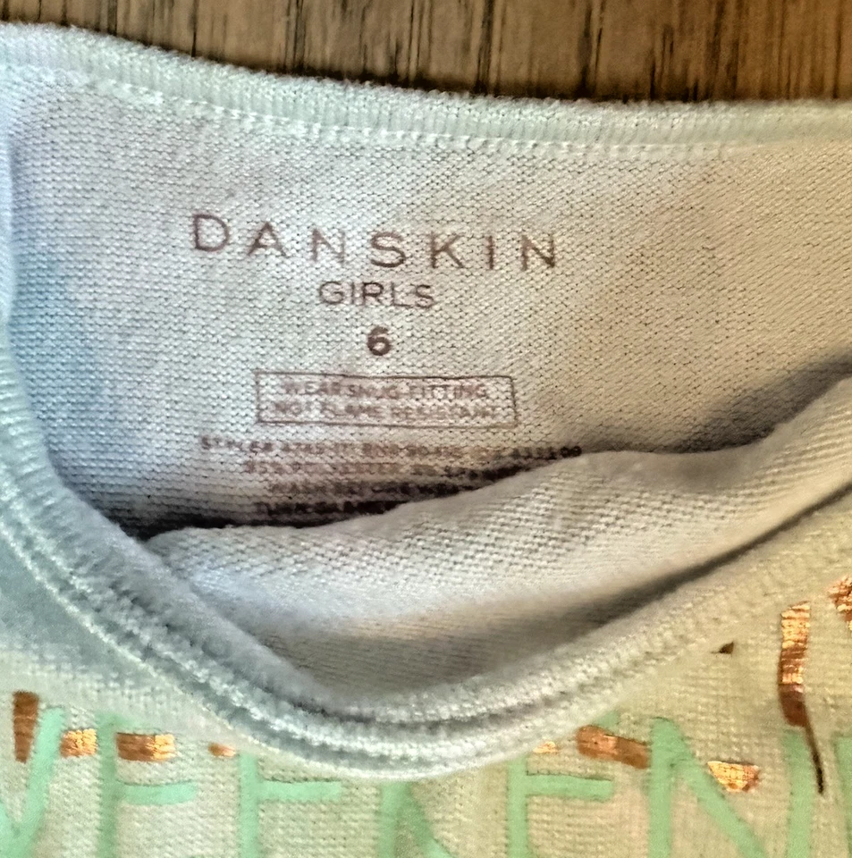 En muy buen estado+ Pijama Danskin Bailando para los Fines de Semana Verde Suave Top Niña Talla 6 Foto 3 de 4
