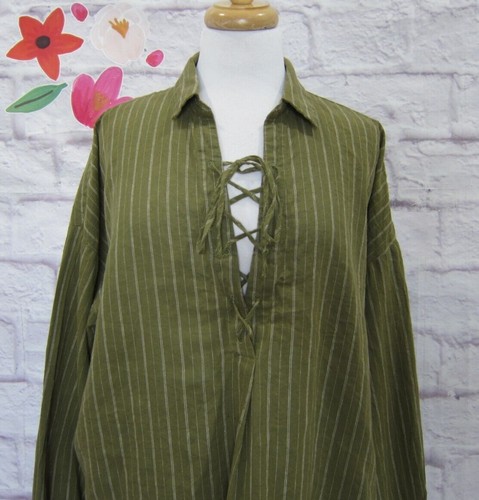 Free People Moss Green Under The Boardwalk Lace Up Oversized Top Blouse size L - Picture 3 of 9