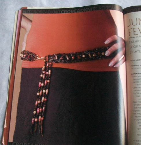 Creative Knitting Magazine 39 Easy Knit Projects Bead Knits Special March 2006 - Picture 5 of 7