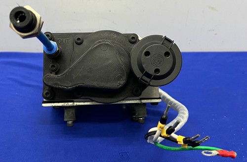THOMAS 6025SE/100-115/230/50/60/1 COMPRESSOR VACUUM PUMP PN 150128 - Picture 9 of 9