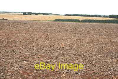 Foto 6x4 Upper Oldmill Dykeside\/NJ7243 Es gibt einen scharfen Kontrast zwischen c2007