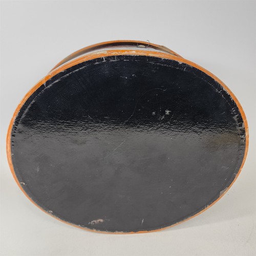 Sombreros Mallory de colección caja de sombreros ovalados solo sombrerería - 15" x 12 3/4" - Imagen 7 de 9