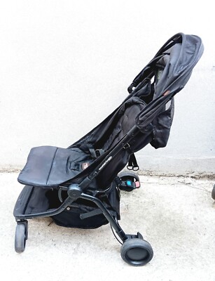 mountain buggy nano ベビーカー nano™ Pram Offers a Light and Convenient Solution | Mountain
