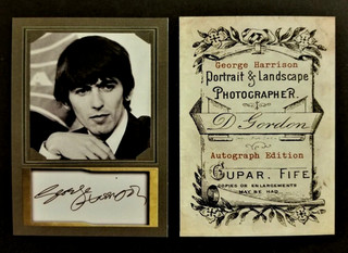 THE BEATLES / GEORGE HARRISON / AUTOGRAPH LIMITED EDITION CARD