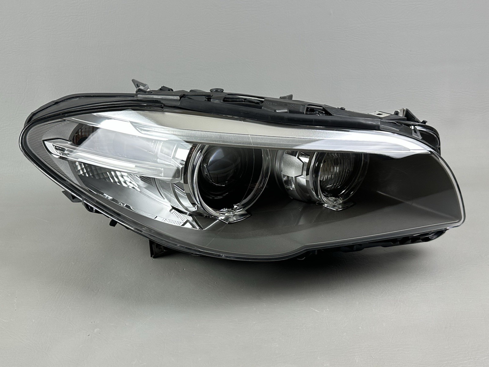 COMPLETE! PERFECT 2014-2016 BMW 5-SERIES F10 RIGHT HID XENON AFS HEADLIGHT OEM