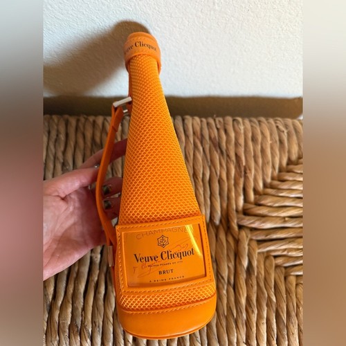 New veuve Clicquot Orange Champagne Bottle CoverSleeve yellow orange jacket zip - Picture 2 of 10