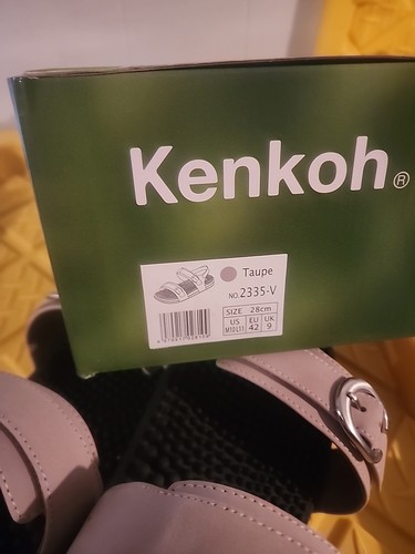 Kenkoh Balance 2335-V Size M10 L11 Taupe Massaging Sandals Flawed - Picture 7 of 7