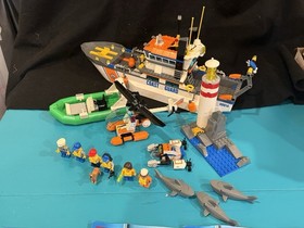 Coast Guard Patrol #60014 LEGO CITY 100% Complete w/ Manual & MiniFigures
