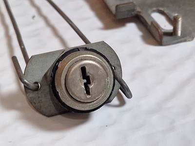 Rockola Jukebox P600 Lock - No Key - Comes With Door Parts Shown