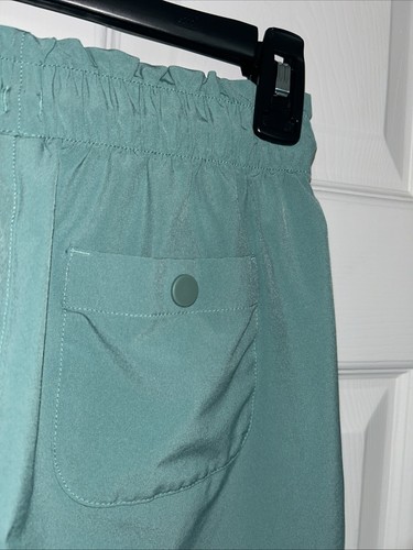 Athleta Girl Size L 12 Drawstring Shorts Sea Foam Green Polyester Blend, Pockets - Picture 11 of 12