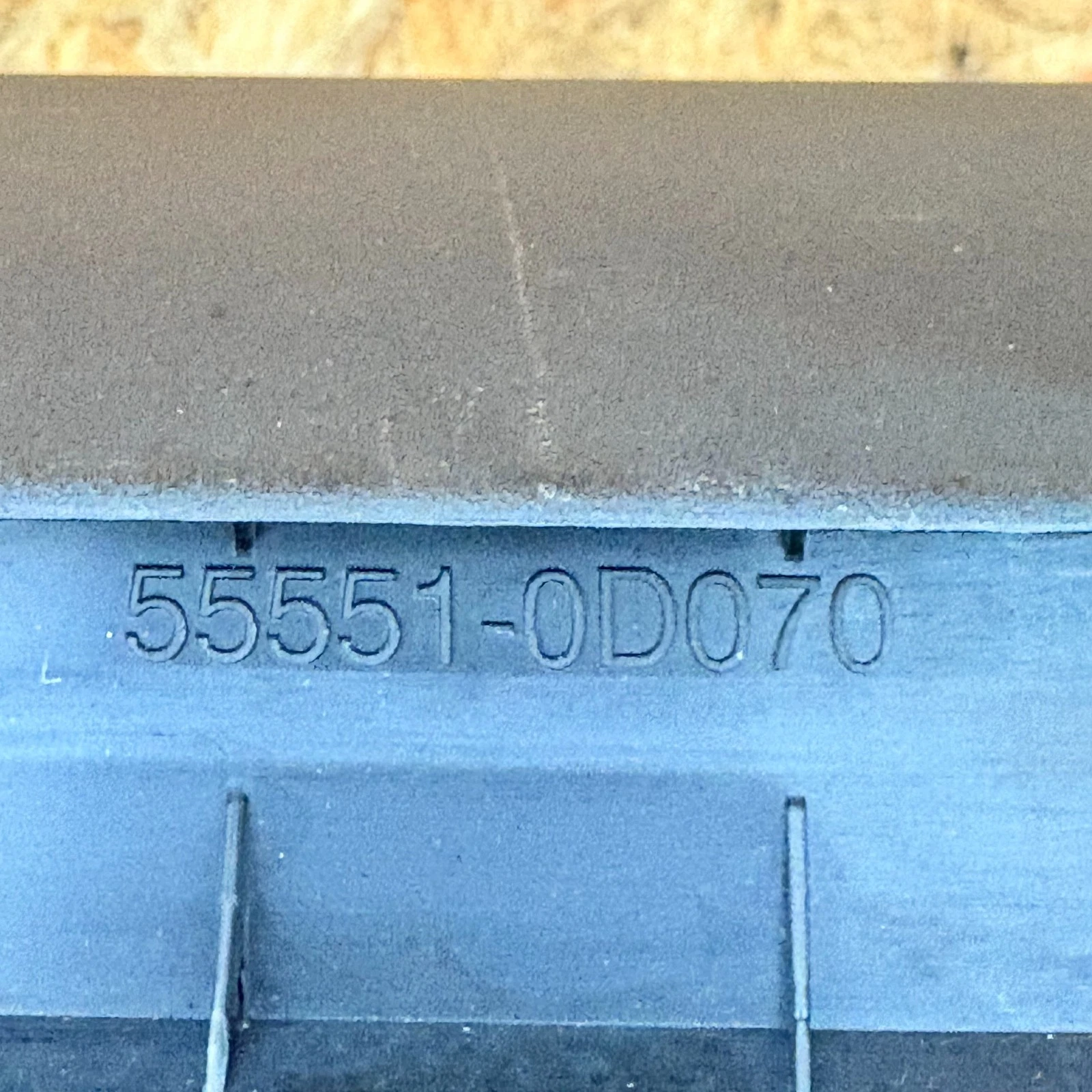 Toyota Yaris glove box 55551-0D070 stamped part number