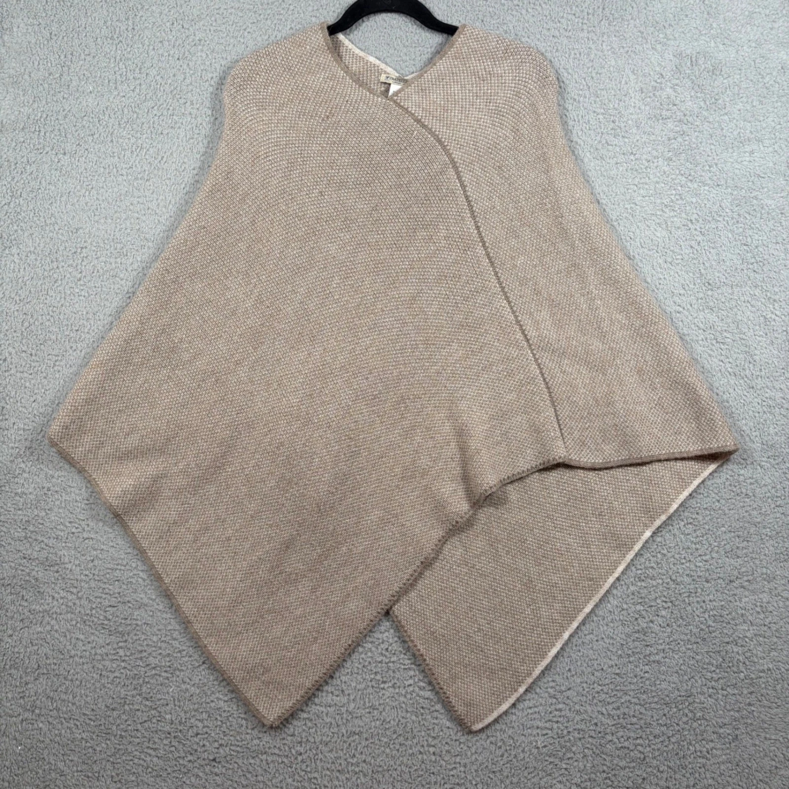 Fratelli Talli Italy Women's Poncho One Size OS Wool Alpaca Blend Beige Minimal