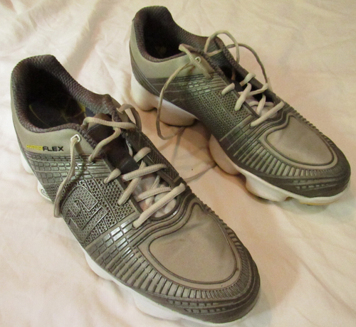 FOOTJOY FJ HYPER FLEX MENS SIZE 10.5 GOLF CLEATS GRAY WHITE FTF 2.0 SOFT SPIKE - 第 1/7 張圖片