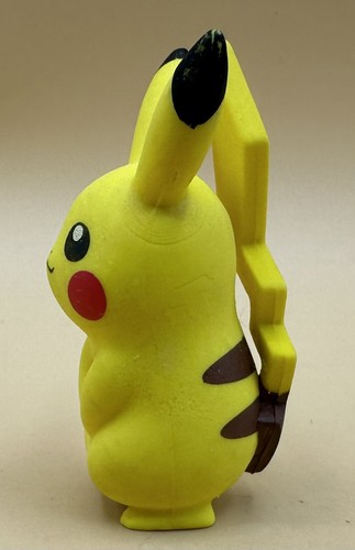 Pokémon Pikachu Eraser Figure - Picture 2 of 7
