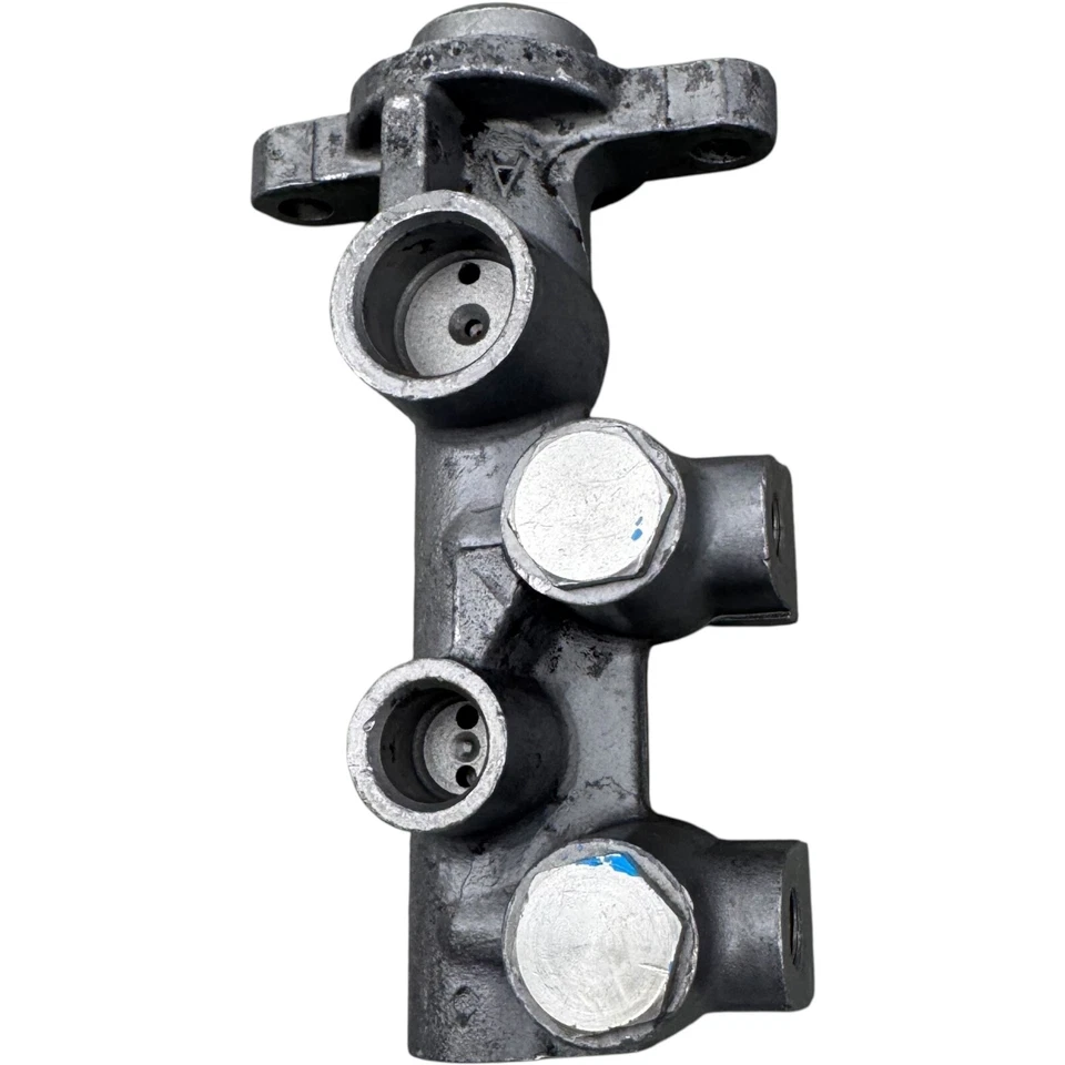 Cilindro maestro de freno OEM 10-2562 Reman BUICK CADILLAC OLDSMOBILE PONTIAC Foto 3 de 4