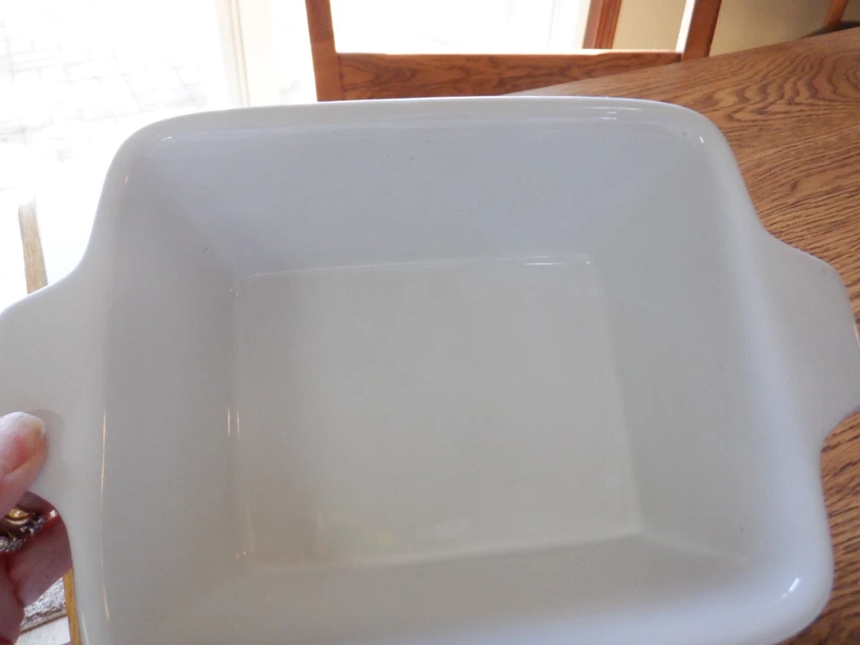 "7 X 8" Red Small Casserole Dish  Flowers  - Signature Housewares, Inc. - Image 3 of 4