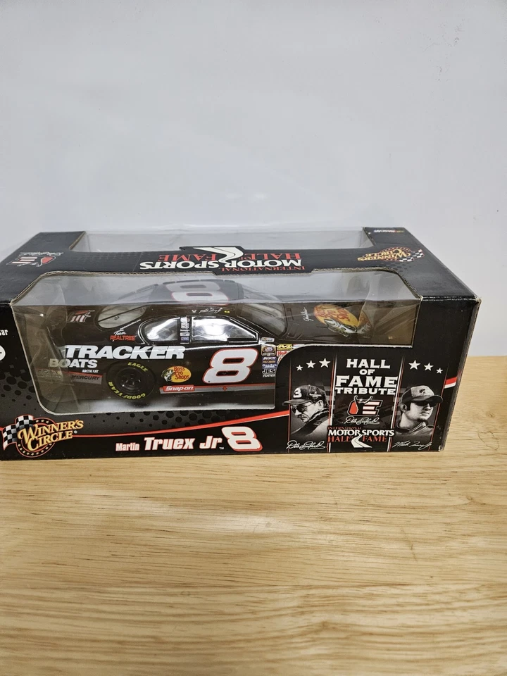 Winner Circle Martin Truex Jr 2006 Salón de la Fama Homenaje 1:24 Foto 4 de 4
