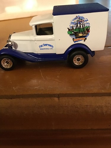 MATCHBOX MICRO BREWERIES TRUCKS MGB02/A-M - Picture 3 of 7