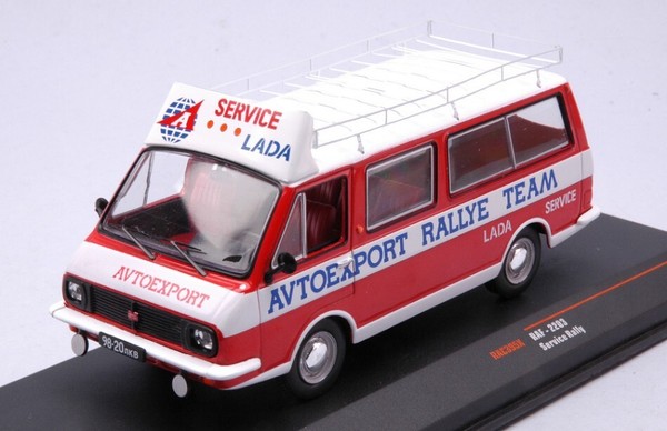 Raf 2203 Asssitance With Roof Rack And Wheels 1:43 Modell Ixo Model-image