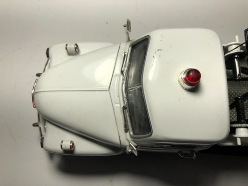 JADA Showroom Route 66 1953 Chevy Tow Truck - 1:24 - Picture 9 of 14