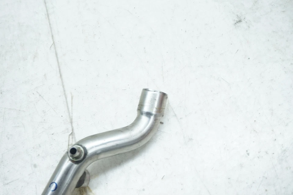 Volkswagen Passat 2012-2015 OEM 2,0 L motor EGR tubo conector Foto 4 de 4