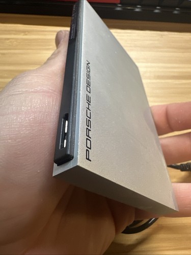 LaCie AR25U3S Porsche Design Single 500GB USB 3.0 Portable External Hard Drive - Picture 8 of 10