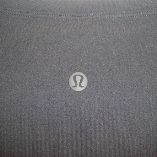 Lululemon Hit Unwind Long Sleeve Super Soft Tee Black Size 8 - Picture 9 of 9