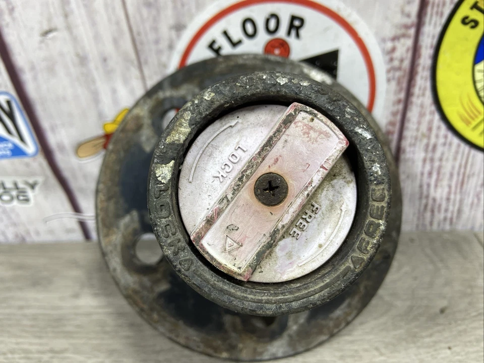 Bujes de rueda de bloqueo manual OEM 83-92 Ford Ranger Bronco II 4x4 Foto 3 de 4