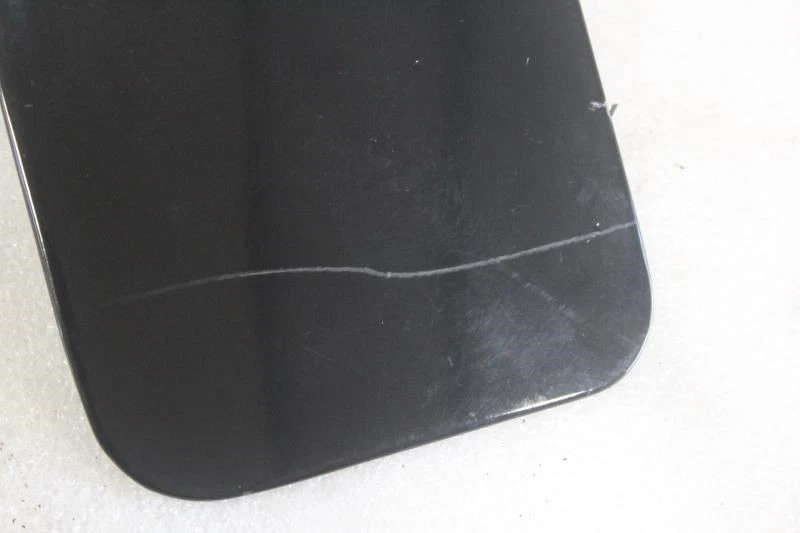 Ford Mustang 1983 1984 1985 1986 puerta de llenado de combustible convertible negro Foto 4 de 4