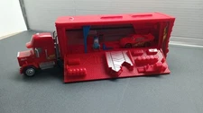 Mattel Disney Pixar Cars 2016 Mack Hauler Lightning McQueen Truck