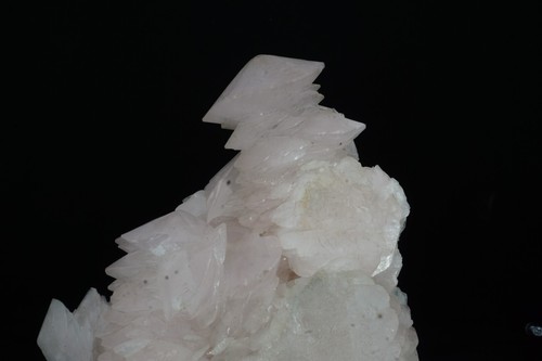 Mangano Pagoda Calcite / Manaoshan Mine, China / Large Fluorescent Mineral - Picture 11 of 11
