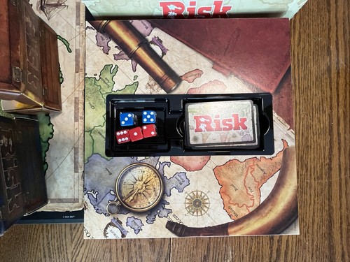Risk The Game of Strategic Conquest Hasbro 100% Complete - Picture 5 of 5