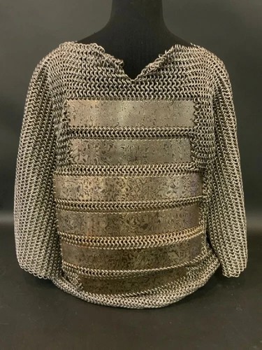 MEDIEVAL STYLE DAMASCUS STEEL CHAIN MAIL ARMOR SHIRT - AXEL STOCKS COLLECTION - Picture 6 of 8