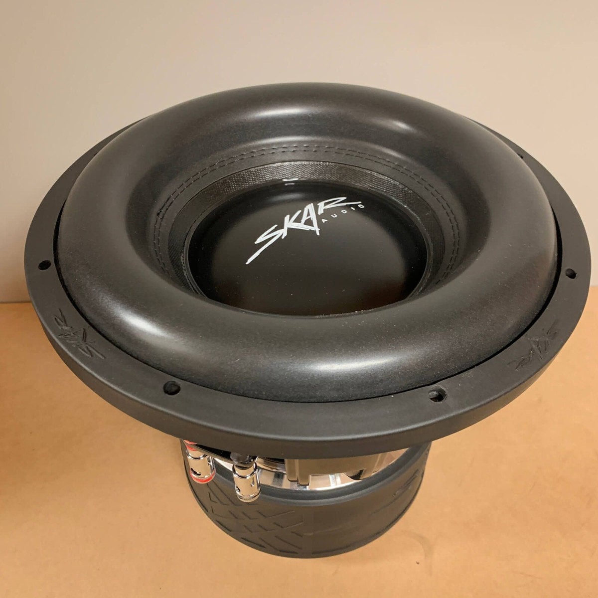 USED SKAR AUDIO ZVX-12v2 D2 12