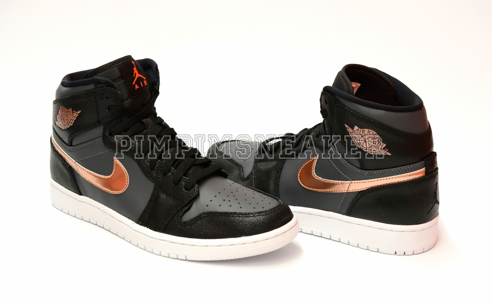 Men`s Air Jordan 1 Retro High 332550 016 Men`s Air Jordan 1 Retro High 332550 016