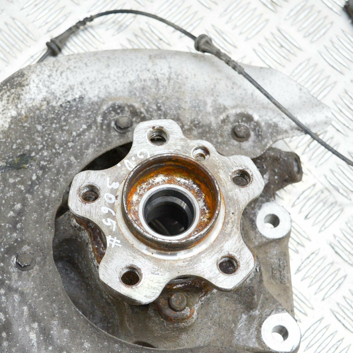 アンギラ BMW X3 G01 Rear Right Side Wheel Hub 115772-10 2.00 Diesel