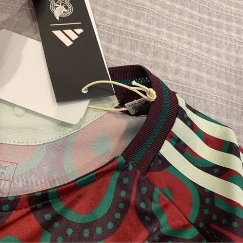 Adidas Men’s Mexico 2024 Home Jersey - Medium - Picture 9 of 15