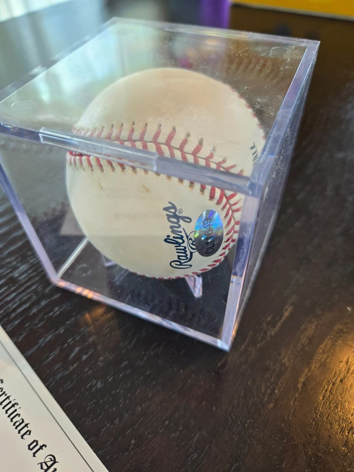 AUTOGRAPHED BASEBALL CARLOS ZAMBRANO CHICAGO CUBS with authentication - Image 2 of 4