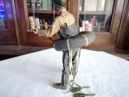 Dragon 1/6 Soldado con Flotador Segunda Guerra Mundial WWII - Imagen 6 de 7