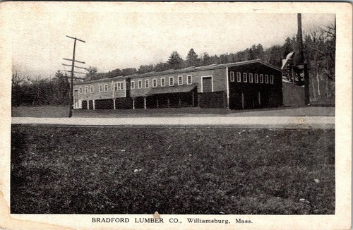 WILLIAMSBURG, MASSACHUSETTS - BRADFORD LUMBER CO - FABBRICA - VECCHIA CARTOLINA - Foto 1 di 2