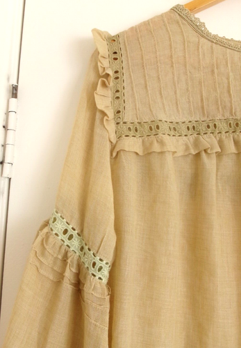 ESTHER & CO Light Weight Cotton Long Sleeve Beige Top Size 8 or S - Bild 3 von 6