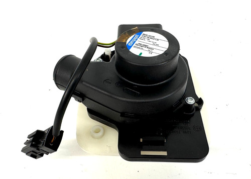 BMW E90 E92 E93 M3 Steuergerät Management Kühlerlüfter Gebläsemotor 7534932